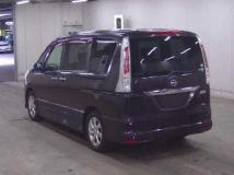 2011 Nissan Serena