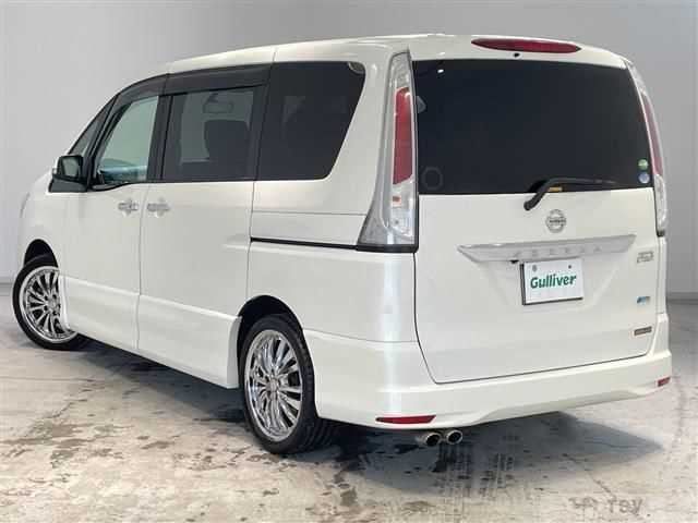 2012 Nissan Serena