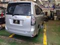 2007 Toyota Voxy