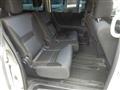 2009 Nissan Serena