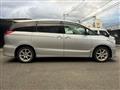 2008 Toyota Estima