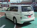 2012 Toyota Isis