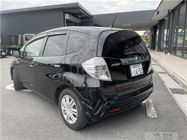 2013 Honda Fit Hybrid