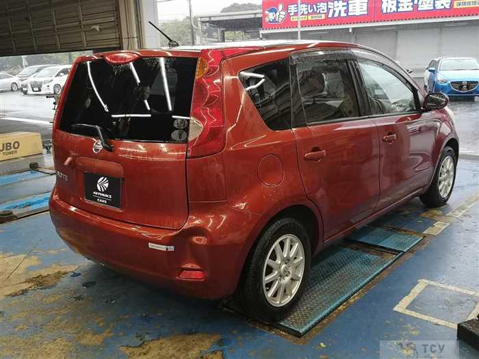 2011 Nissan Note