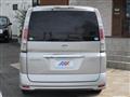 2009 Nissan Serena