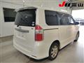 2007 Toyota Noah