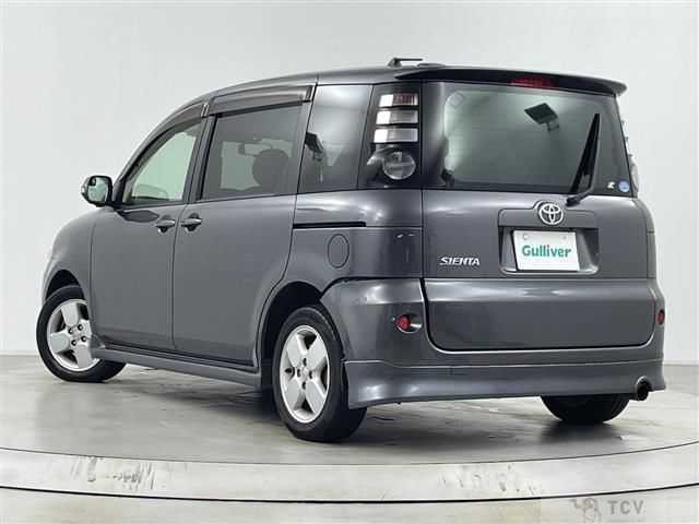 2006 Toyota Sienta
