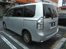 2012 Toyota Voxy