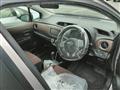 2011 Toyota Vitz