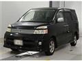 2005 Toyota Voxy