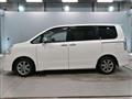 2010 Toyota Voxy