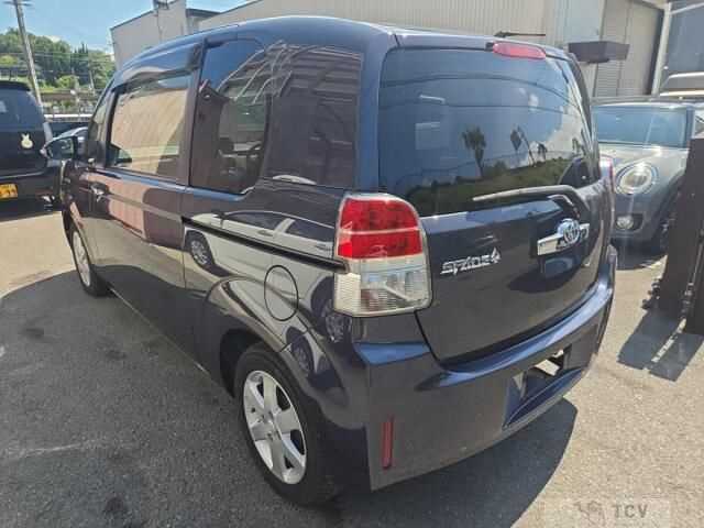 2012 Toyota SPADE