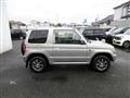 2005 Mitsubishi Pajero Mini