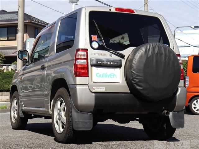 2002 Mitsubishi Pajero Mini