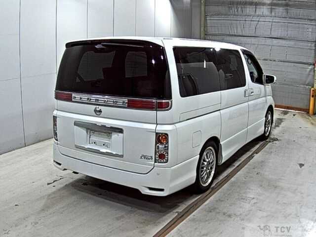2009 Nissan Elgrand