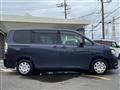 2010 Toyota Voxy