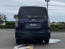 2010 Toyota Voxy