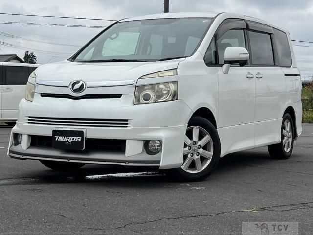 2008 Toyota Voxy