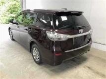 2013 Toyota Wish