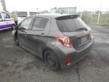 2013 Toyota Vitz