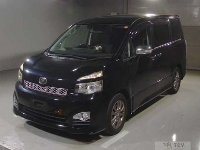 2011 Toyota Voxy