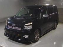2011 Toyota Voxy