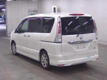 2011 Nissan Serena