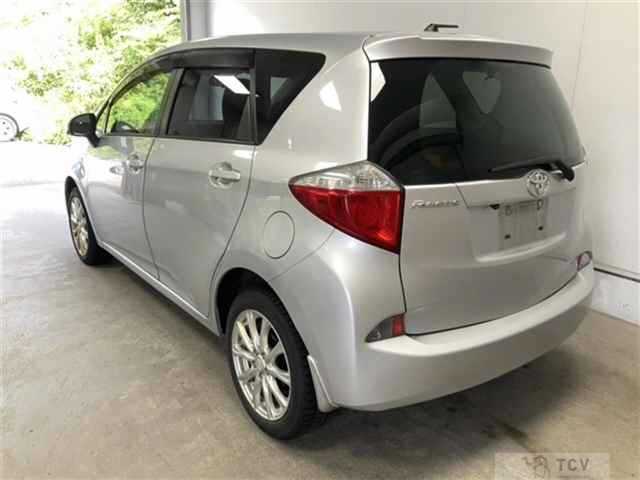 2014 Toyota Ractis