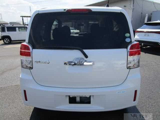2012 Toyota SPADE