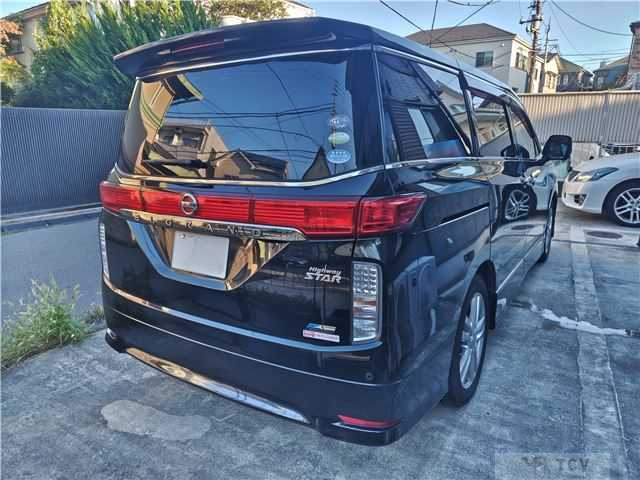 2010 Nissan Elgrand