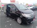 2009 Nissan Serena