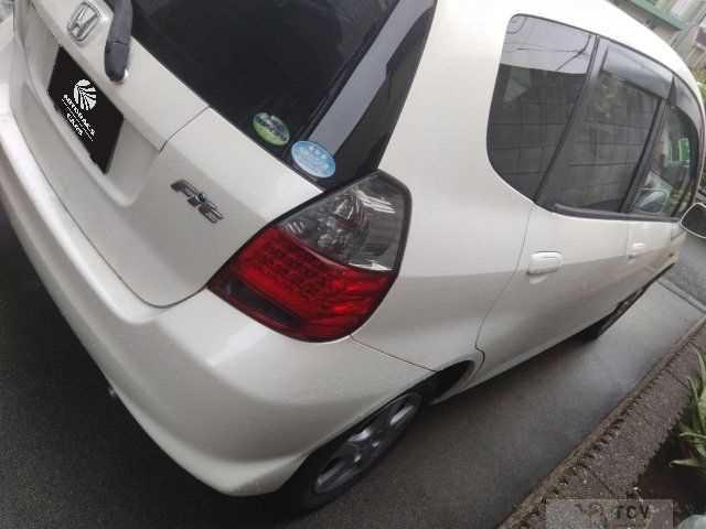 2005 Honda Fit