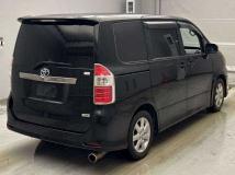 2009 Toyota Noah