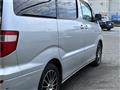 2003 Toyota Alphard