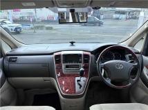 2003 Toyota Alphard