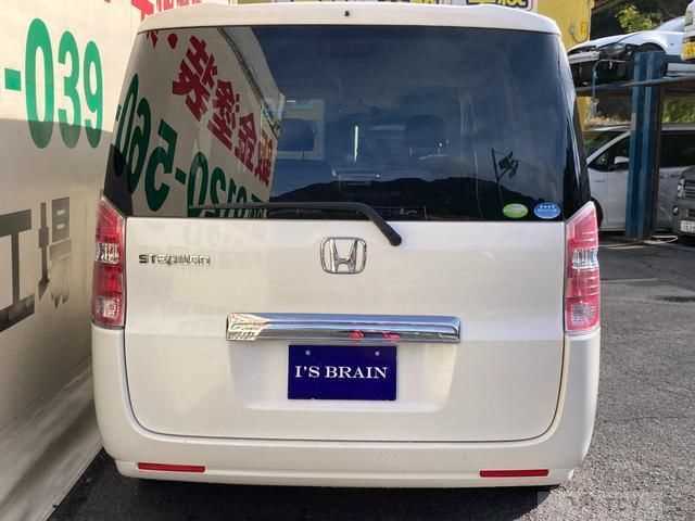 2011 Honda Step WGN