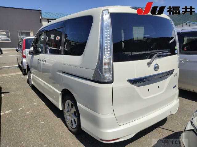 2013 Nissan Serena