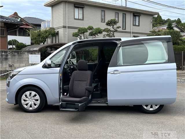 2014 Toyota SPADE