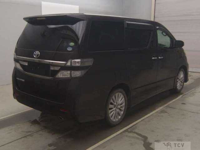 2013 Toyota Vellfire
