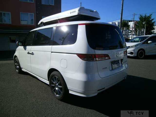 2004 Honda Elysion