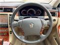 2004 Toyota Crown