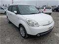 2009 Mazda Verisa