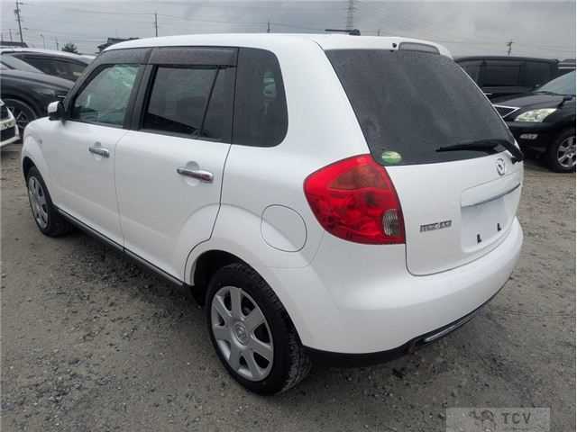 2009 Mazda Verisa