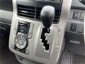 2009 Toyota Noah