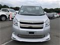 2009 Toyota Noah