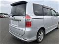2009 Toyota Noah