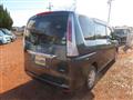 2011 Nissan Serena