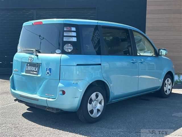 2008 Toyota Sienta