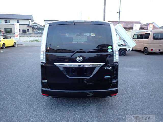 2016 Nissan Serena