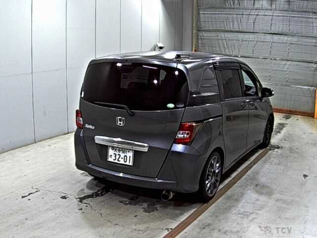2012 Honda Freed Spike